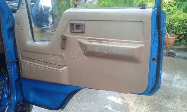 รถบรรทุก 6 ล้อ TOYOTA รุ่น DINA 200 85 แรงม้า