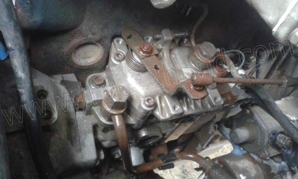 รถบรรทุก 6 ล้อ TOYOTA รุ่น DINA 200 85 แรงม้า