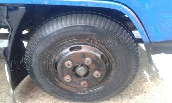 รถบรรทุก 6 ล้อ TOYOTA รุ่น DINA 200 85 แรงม้า