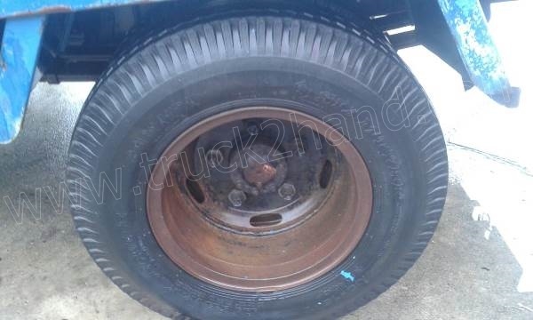 รถบรรทุก 6 ล้อ TOYOTA รุ่น DINA 200 85 แรงม้า