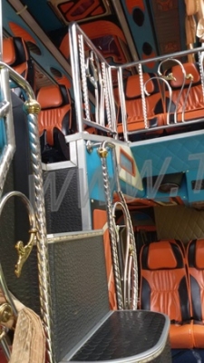 รถบัส NISSAN  เครื่องยนต์ 300 แรงม้า สภาพสวยพร้อมใช้งาน