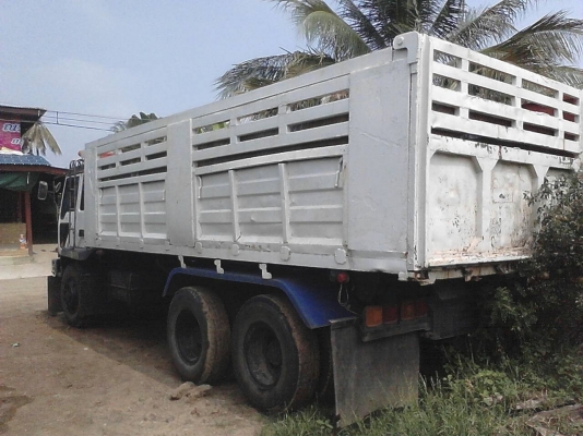 ขายสิบล้อมิชูมิชิ527-TD3999รถสวยครัชชีสวยพร้อมใช้แอรเย็นเครื่องเทอรโบ