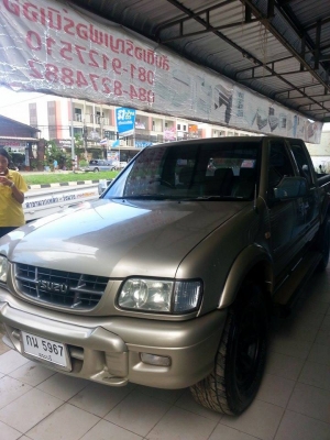 ขาย อีซุซุ โฟวินดตราก้อนอาย สภาพสวยพร้อมใช้งาน