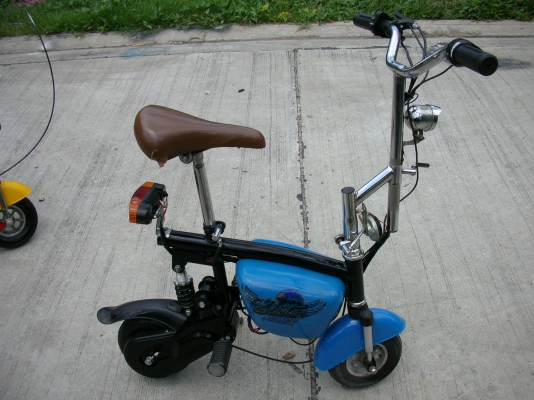 -ขายมอไซค์ ไฟฟ้า มี2สี ราคาไม่แพงแรงดี
