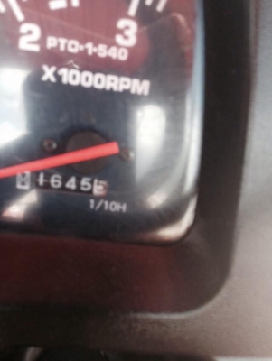 4508dtขายแค่250000บาทเท่านั้นเองมีดดันดินตราช้างผานไถตราช้างเดิมทุกชิ้น