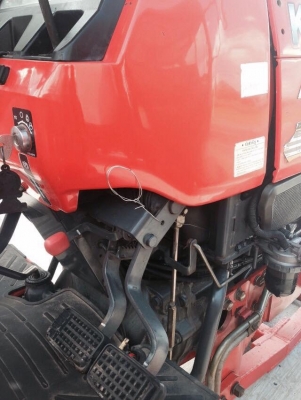 4508dtขายแค่250000บาทเท่านั้นเองมีดดันดินตราช้างผานไถตราช้างเดิมทุกชิ้น