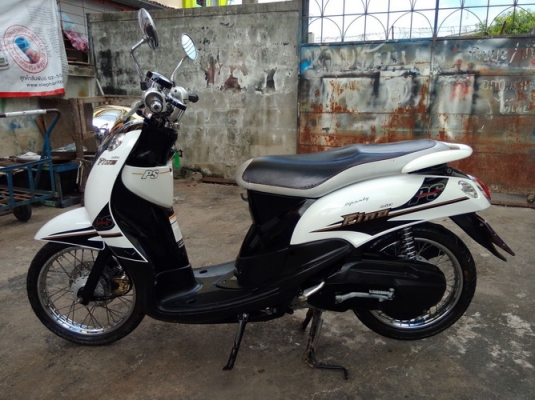 Fino ลายPS สีขาว-ดำ รถปี56 สวยเดิมๆ เครื่องแน่นๆ ราคาถูกๆครับ