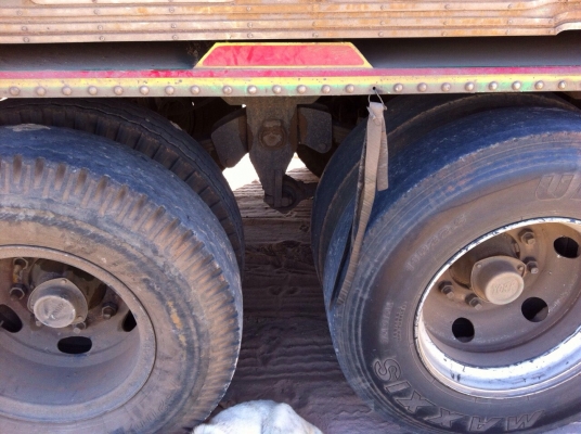 ขายดาว์นรถพ่วง ISUZU 360  ปลายปี 53 เบรคแห้ง กระบะดัมพ์มิเนียมอู่โชคชัย