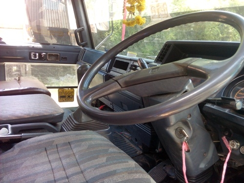 ร็อค 195 พร้อมใช้งาน เล่มทะเบียน