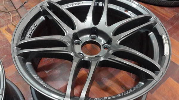 Cosmis MR-II ขอบ 18 5รู114 กว้าง 8.5 มีคู่เดียว แถมยาง Dunlop 225/40/18