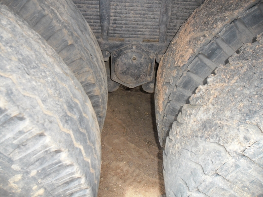 ขายรถบรรทุกรถแบคโฮ HINO KT920 เพลาเดียวบรรทุก 120 หางมีบันได