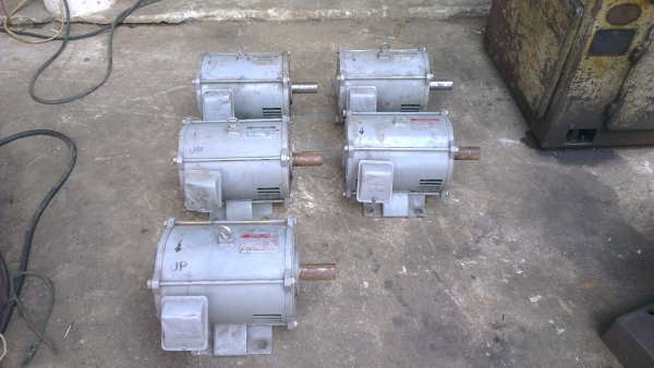 Sell> ขายมอเตอร์ Mitsubishi 7.5 แรงม้า 3 เฟส 380 V. 1450 RPM. ทุ่นเดิมๆ ออกมาจากสุวรรณภูมิ Sell> ขายมอเตอร์ Mitsubishi 7.5 แรงม้า 3 เฟส 380 V. 1450 RPM. ทุ่นเดิมๆ ออกมาจากสุวรรณภูมิ