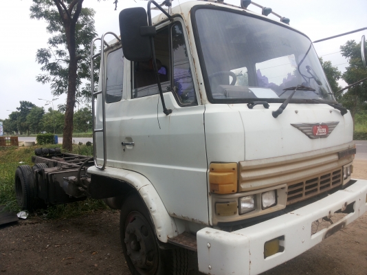 Hino 6 ล้อ หัวลากคัชซี