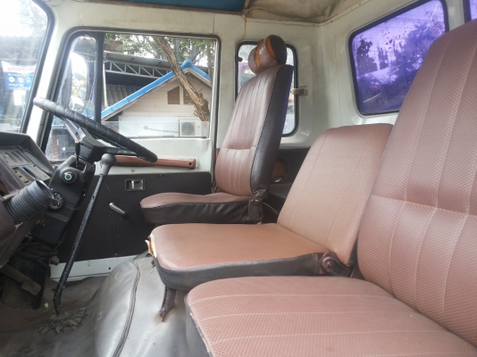 Hino 6 ล้อ หัวลากคัชซี