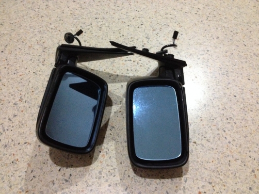 กระมองข้าง BMW E36 ของเก่าญี่ปุ่นสภาพสวย กระมองข้าง BMW E36 ของเก่าญี่ปุ่นสภาพสวย