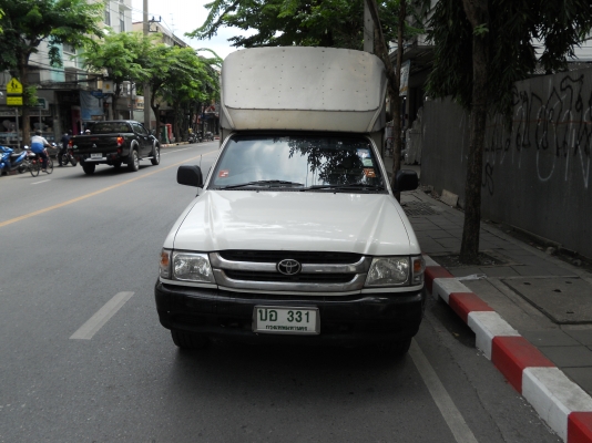 ขายรถกะบะโต้โยต้า 2.5