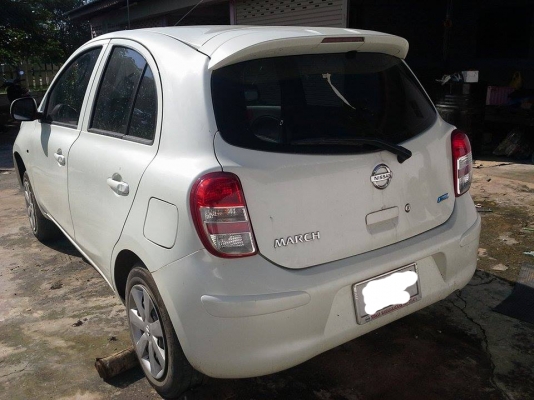 ขายซากนิสสันมาร์ช ปี 13  ลดเหลือ 129,000