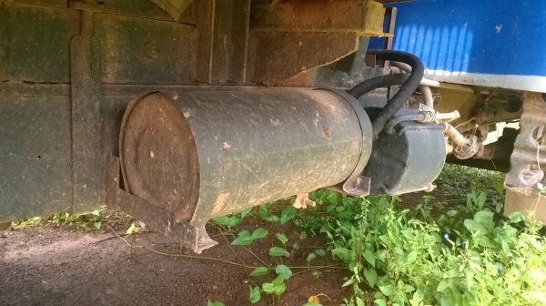 ขาย 6 ล้อดั้มหัวยาว คัสซีสวย เครื่อง 6BD1 165 แรงม้า เกียร์ HO เฟืองท้าย FUSO พวงมาลัยพาวเวอร์ ทะเบียนพร้อม ราคาต่อรองได้