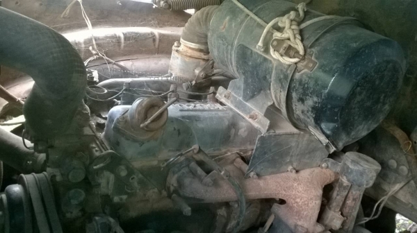 ขาย 6 ล้อดั้มหัวยาว คัสซีสวย เครื่อง 6BD1 165 แรงม้า เกียร์ HO เฟืองท้าย FUSO พวงมาลัยพาวเวอร์ ทะเบียนพร้อม ราคาต่อรองได้