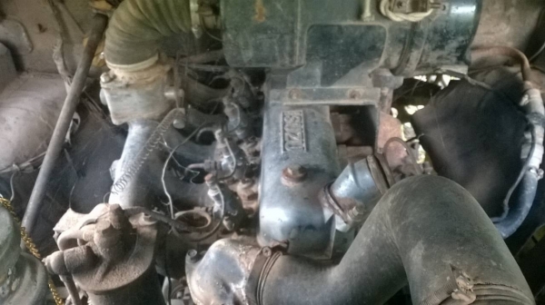 ขาย 6 ล้อดั้มหัวยาว คัสซีสวย เครื่อง 6BD1 165 แรงม้า เกียร์ HO เฟืองท้าย FUSO พวงมาลัยพาวเวอร์ ทะเบียนพร้อม ราคาต่อรองได้