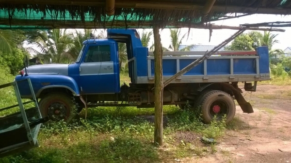 ขาย 6 ล้อดั้มหัวยาว คัสซีสวย เครื่อง 6BD1 165 แรงม้า เกียร์ HO เฟืองท้าย FUSO พวงมาลัยพาวเวอร์ ทะเบียนพร้อม ราคาต่อรองได้