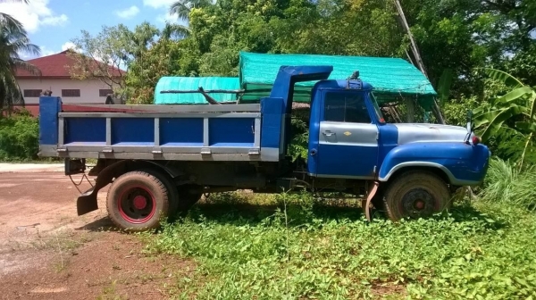 ขาย 6 ล้อดั้มหัวยาว คัสซีสวย เครื่อง 6BD1 165 แรงม้า เกียร์ HO เฟืองท้าย FUSO พวงมาลัยพาวเวอร์ ทะเบียนพร้อม ราคาต่อรองได้