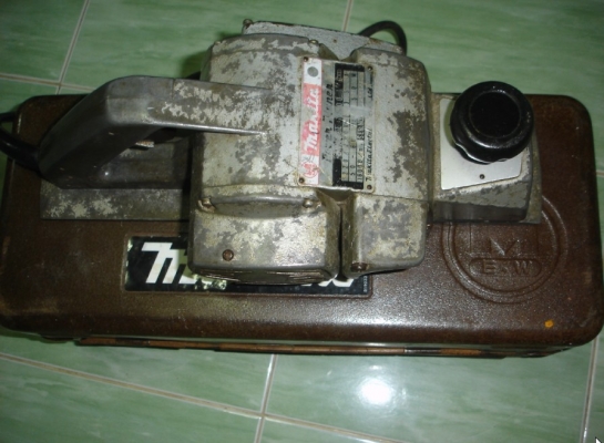 ขายกบไฟฟ้า MAKITA รุ่น Power Planer 1600 ขนาด 3.1/8"