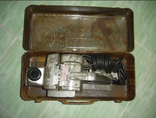 ขายกบไฟฟ้า MAKITA รุ่น Power Planer 1600 ขนาด 3.1/8"