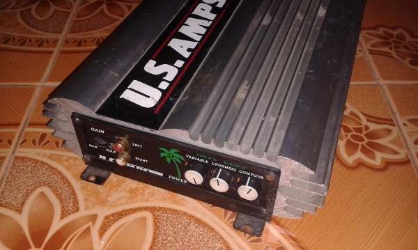 ขายแอมป์ U.S.AMPS รุ่น VL-100 (2ch) วงจรคล้ายกับ ZAPCO ขายถูกๆ ขายแอมป์ U.S.AMPS รุ่น VL-100 (2ch) วงจรคล้ายกับ ZAPCO ขายถูกๆ