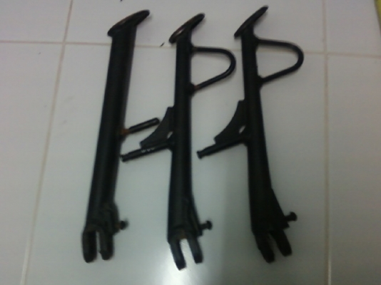 ขายอะไหล่ นินจา 300,สวิงอาร์ม โช้คหน้า ถังน้ำมัน แฮน เบาะท้าย แฟริ่งเลนไฟหน้า และ ท่อไอเสีย อื่น เหมารวมเลยก็ได้ หรือ แยกชิ้นก็ได้