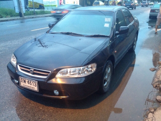ขายhonda accord 2.3 ออโต้ สีดำ เบาะไฟฟ้า airbag abs เบาะหนัง