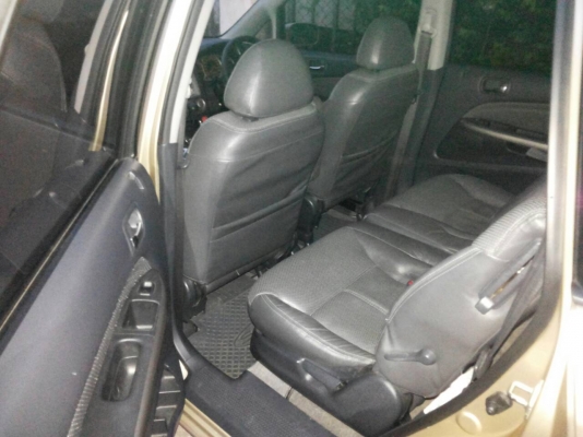 ขายhonda stream2.0cc auto abs airbag 2ลูก ไฟฟ้า 7ที่นั่ง