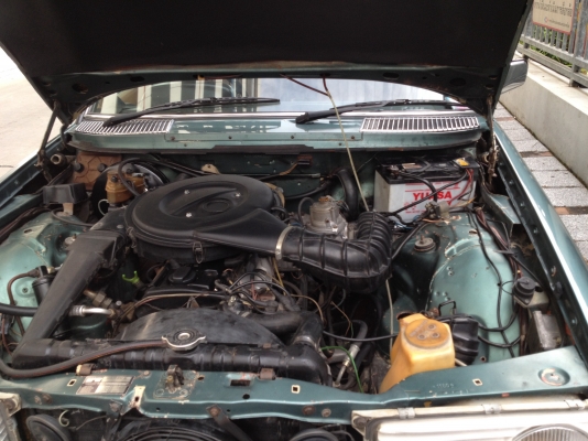 ขายเบนซ์ w123 ราคา 84,000 บาท ติดต่อ คุณเอ๋ 092-6356419