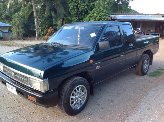 ขายนิสสันบิ๊กเอ็มปี 96 จอโค้ง เครื่อง 2500 ซีซี ฝาแดง สภาพสวยบาง ขายนิสสันบิ๊กเอ็มปี 96 จอโค้ง เครื่อง 2500 ซีซี ฝาแดง สภาพสวยบาง