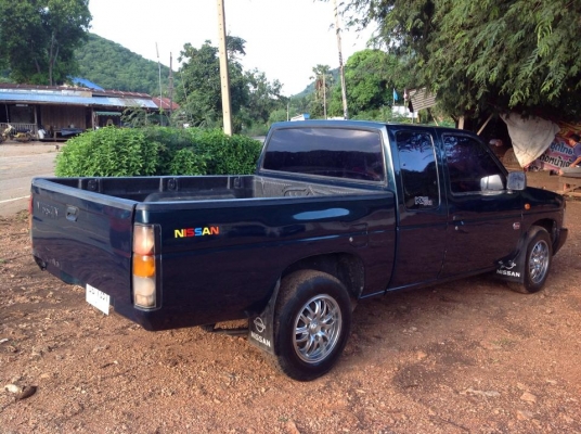 ขายนิสสันบิ๊กเอ็มปี 96 จอโค้ง เครื่อง 2500 ซีซี ฝาแดง สภาพสวยบาง ขายนิสสันบิ๊กเอ็มปี 96 จอโค้ง เครื่อง 2500 ซีซี ฝาแดง สภาพสวยบาง