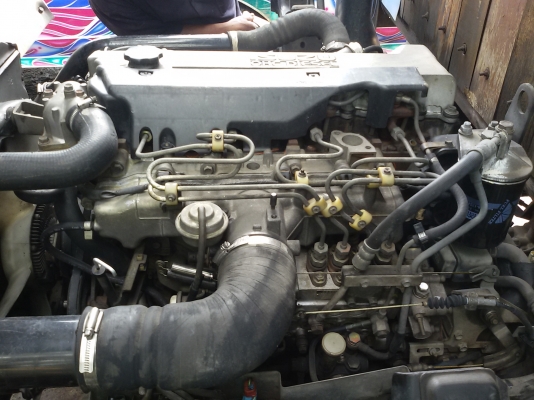 ขายรถ ISUZU NQR เครื่อง 4HE1เทอร์โบ 140 แรง ปี44 แท้รถห้าง ยาว 5.50 เมตร