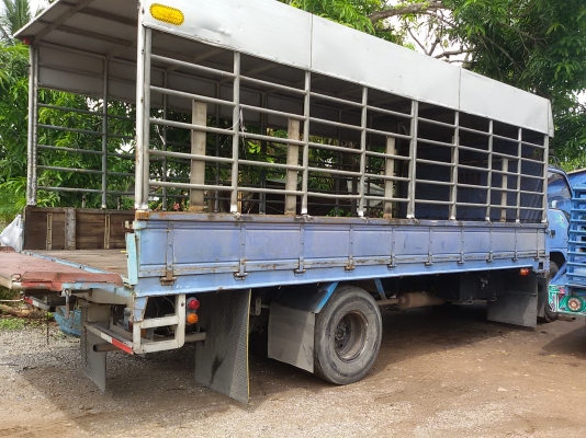 ขายรถ ISUZU NQR เครื่อง 4HE1เทอร์โบ 140 แรง ปี44 แท้รถห้าง ยาว 5.50 เมตร