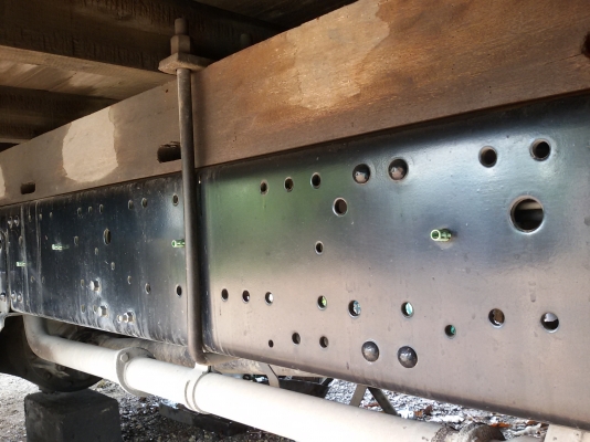 ขายรถ ISUZU NQR เครื่อง 4HE1เทอร์โบ 140 แรง ปี44 แท้รถห้าง ยาว 5.50 เมตร