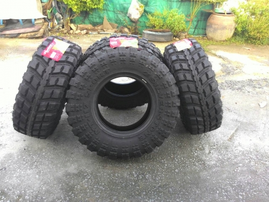 ขาย ยางMud 285/75R16 ลายโหดๆสวยๆ ของใหม่ราคาเร้าใจ ขาย ยางMud 285/75R16 ลายโหดๆสวยๆ ของใหม่ราคาเร้าใจ