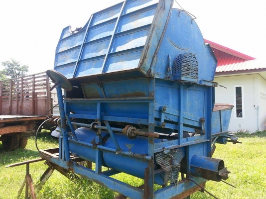 ขายตู้นวดข้าวไทยเส็ง 5ฟุตครึ่ง สภาพพร้อมใช้งาน สนใจโทร090-8588220คุณนะ ID:narong498 หรือwww.truck.in.th/498