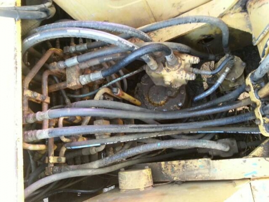 PC120-5 คอนโทนสั้น เอกสารอินวอยล์..ไฟฟ้าครบ เอวแน่น ช่วงล่างสวย โซ่เต็ม...