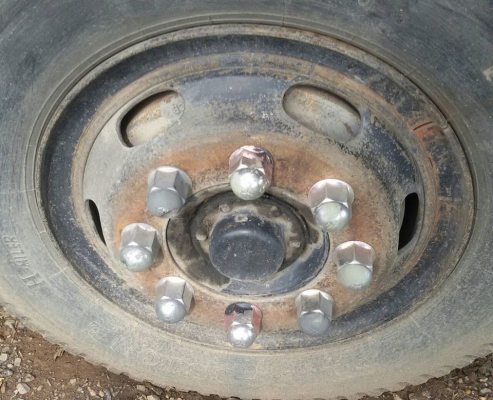 ขายHINO FF1J เครื่อง210แรง ยาว6.20ม พ.เพาเวอร์ เบรกทิฟฟี่ แอร์เย็น เครื่องดี คัชซีสวย สภาพพร้อมใช้งาน เอกสารพร้อมโอน จัดไฟนนซ์ได้ เงื่อนไขง่ายๆวันเดียวรับรถ สนใจโทร090-8588220คุณนะ  ID:narong498 หรือwww.truck.in.th/498