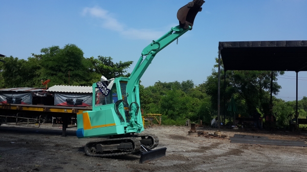 ขายรถขุดkubota...kh027..มีตู้.บูมยาว..ยาว ขายรถขุดkubota...kh027..มีตู้.บูมยาว..ยาว