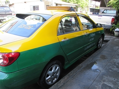 ด่วน altis เขียวเหลือง เกีย MT ตัว J ใช้ lpg เหลือวิ่ง 1 ปี 3 ด.เครื่องดีไม่มีเยิ้ม ราคาจบได้จบ