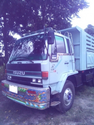 ขายISUZU 195FVZ32MZTRดั๊มสามมิตร ยางใหม่10เส้น  สภาพสวยพร้อมใช้ ราคาต่อรองได้ ติดต่อได้ที่คุณ อ๊อฟ พิจิตร 086-737-9991
