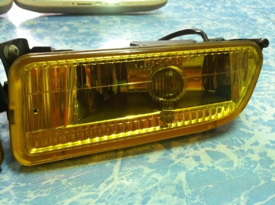 สปอตร์ไลด์ปลายดาบแท้ toyota japan เลนเหลือง สภาพสวย สนใจติดต่อสอบถามได้คับ