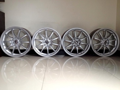 แม็กซ์17นิ้ว