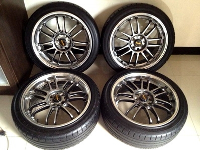 ---ขายแล้ว----แม็กซ์ 17 นิ้ว RE30