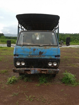 ขายคัสซี 6 ล้อ ไดฮัทสุ ไม่มีเครื่อง คัสซีสวย ทะเบียนแจ้ง ม.79 ราคาต่อรองได้