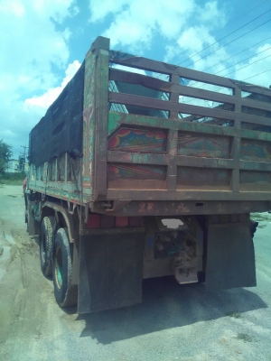 ขายISUZU Rocky 210 วาง6HE-9 260hโบอินเตอร์ มีระบบลาก สภาพสวยพร้อมใช้ ราคาต่อองได้ ติดต่อได้ที่คุณ อ๊อฟ พิจิตร 086-737-9991